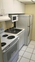 291 NW 177th St in Miami, FL - Building Photo - Building Photo