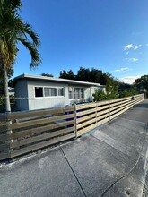 421 NW 67th St in Miami, FL - Building Photo - Building Photo