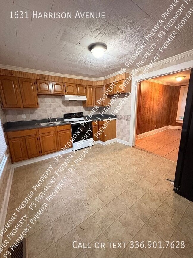 1631 Harrison Ave in Winston-Salem, NC - Building Photo - Building Photo