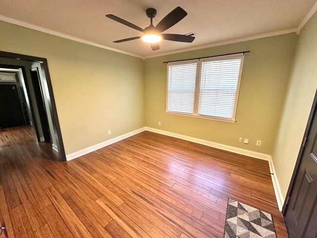 property at 7 Juniper St NE