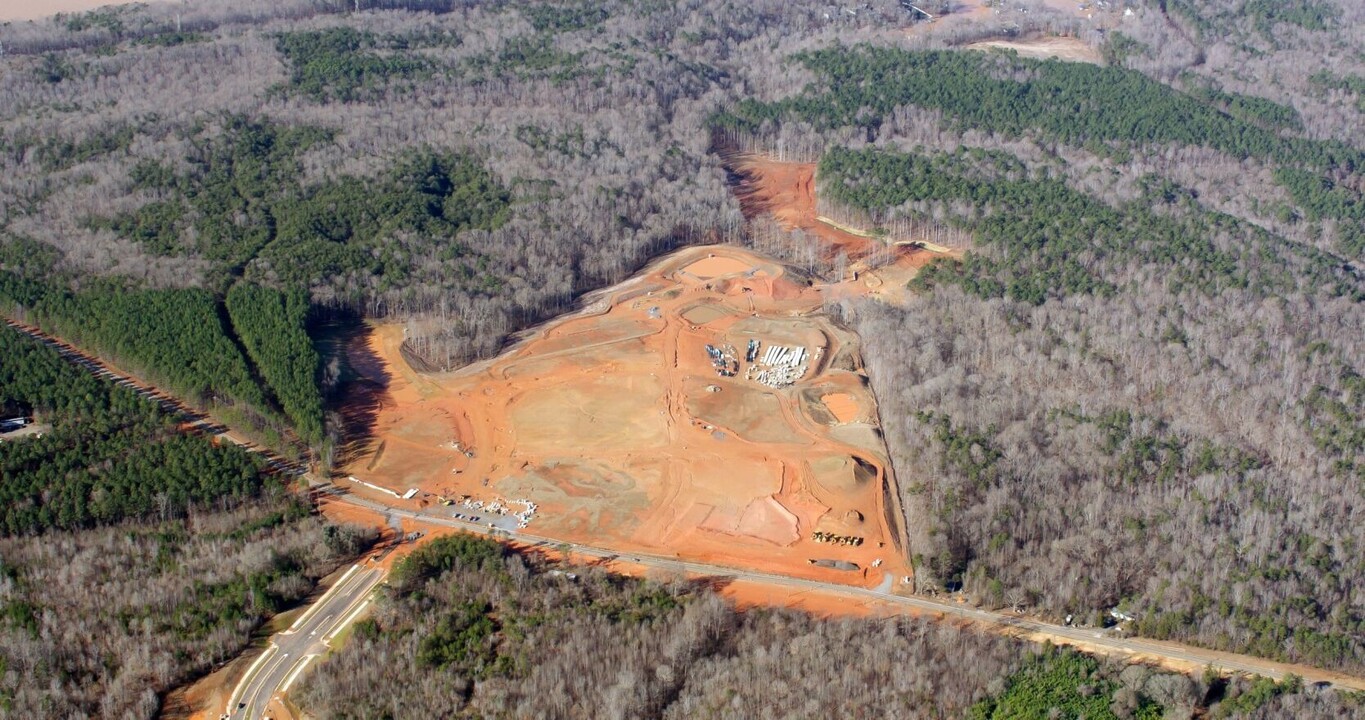 NOVEL River District in Charlotte, NC - Building Photo