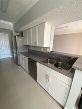 11601 SW 2nd St, Unit 21201 in Pembroke Pines, FL - Building Photo - Building Photo