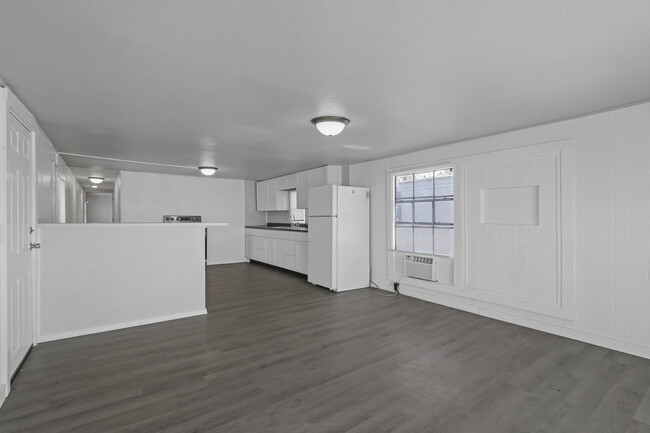 10 Frank Cir