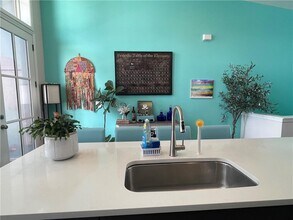 1215 Cushenberry Ln in Atlanta, GA - Building Photo - Building Photo