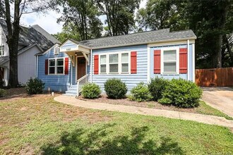 1001 Lunsford Pl in Charlotte, NC - Building Photo - Building Photo