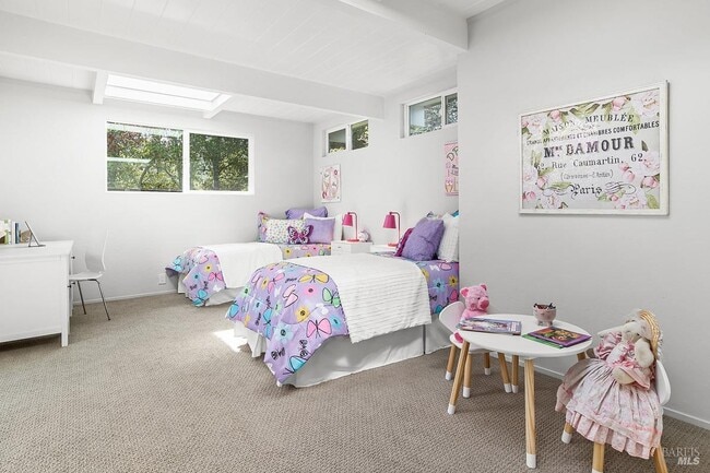 315 Mt Shasta Dr in San Rafael, CA - Building Photo - Building Photo