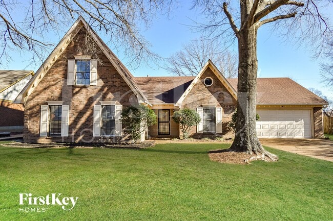 property at 7600 Lowrance Rd