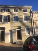 127 Pensdale Street in Philadelphia, PA - Building Photo