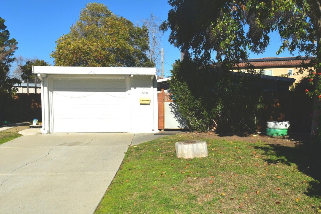 18841 Hunter Way in Cupertino, CA - Building Photo