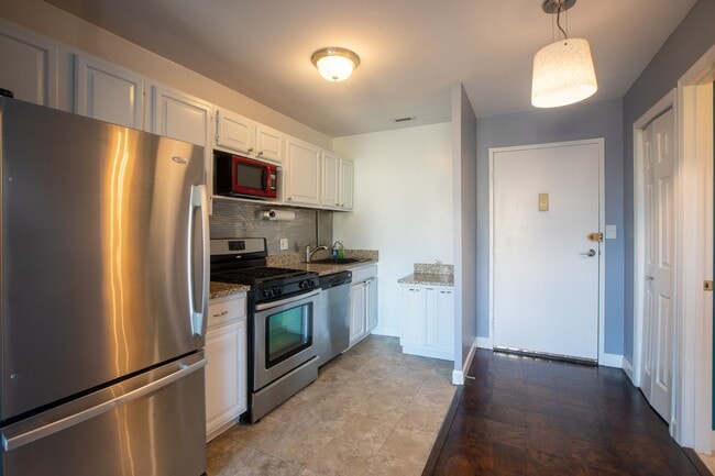 2829 Connecticut Ave NW in Washington, DC - Building Photo - Building Photo