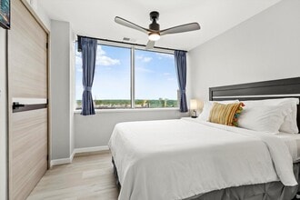 Reese Tower Apartments in Tulsa, OK - Foto de edificio - Building Photo