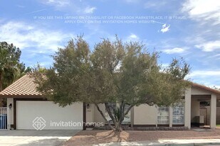 7509 W Copper Crown Ct in Las Vegas, NV - Building Photo