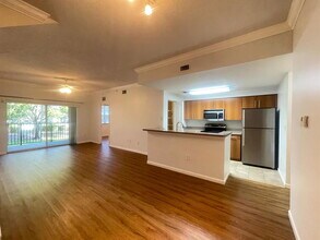 5920 W Sample Rd in Coral Springs, FL - Building Photo - Building Photo