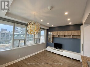 797 Don Mills Rd. in Toronto, ON - Building Photo - Building Photo