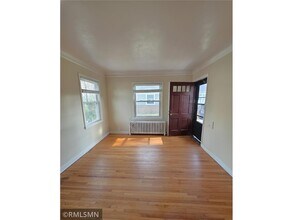 2056 Bayard Ave in St. Paul, MN - Building Photo - Building Photo