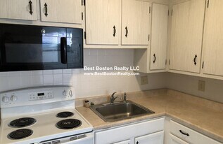 216 Revere Beach Pkwy in Chelsea, MA - Building Photo