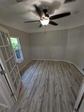 557 Wilkie St in Dunedin, FL - Building Photo - Building Photo