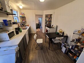311 Lawn St in Pittsburgh, PA - Building Photo - Building Photo