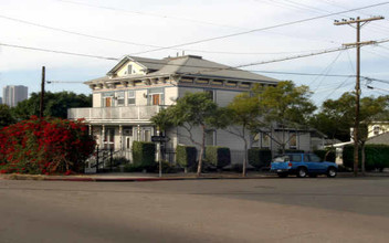 F Street Apartments in San Diego, CA - Building Photo - Building Photo