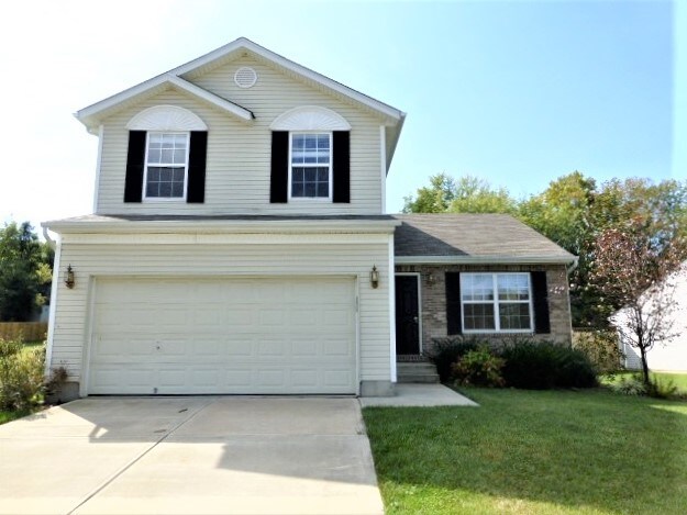 5 S Ridge Dr in Amelia, OH - Foto de edificio