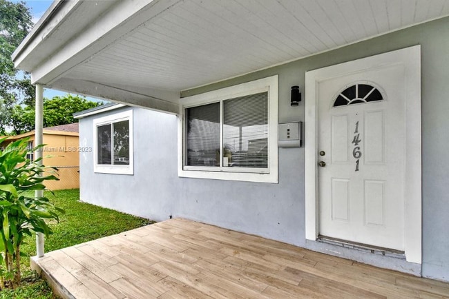1461 NE 131st St in North Miami, FL - Building Photo - Building Photo