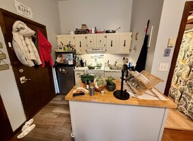 520 Columbus Ave, Unit 4 in Boston, MA - Building Photo