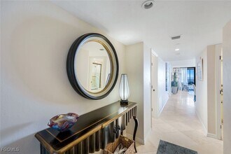 26235 Hickory Blvd, Unit 7C in Bonita Springs, FL - Building Photo - Building Photo