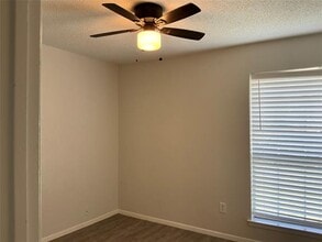 904 Valley View Dr in Allen, TX - Building Photo - Building Photo