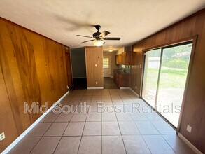 3010 Ashwood Cove in Memphis, TN - Building Photo - Building Photo