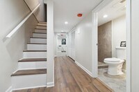 912 N Milton Ave photo'