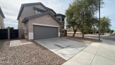 10397 W Foothill Dr in Peoria, AZ - Building Photo - Building Photo