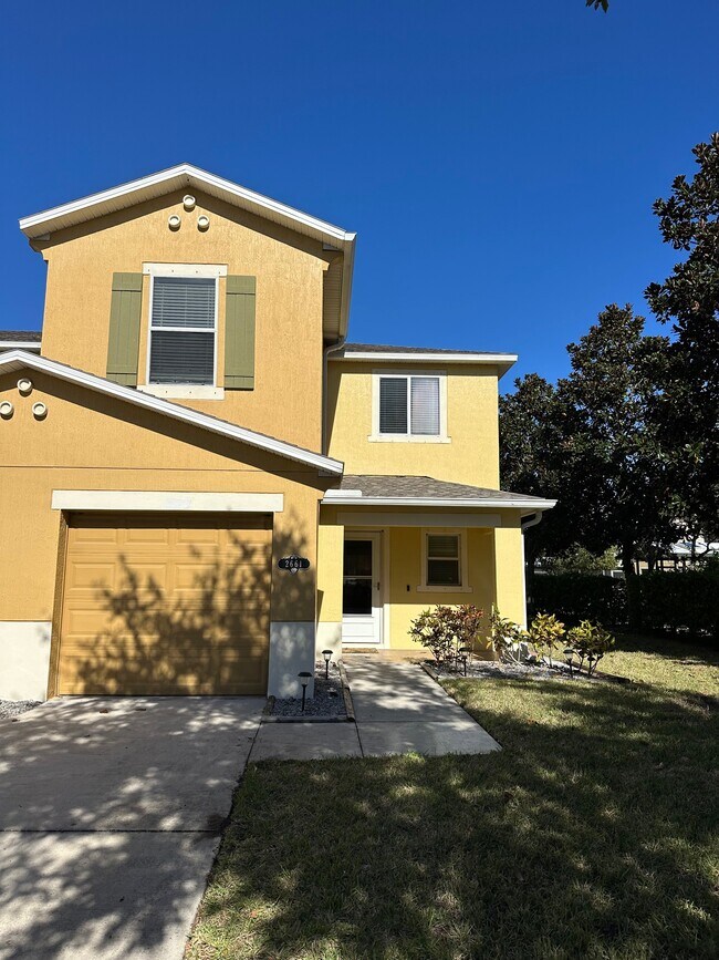2661 Carthage Dr in New Smyrna Beach, FL - Building Photo - Building Photo