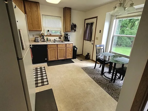 243 Rivera Dr in Waukesha, WI - Building Photo - Building Photo