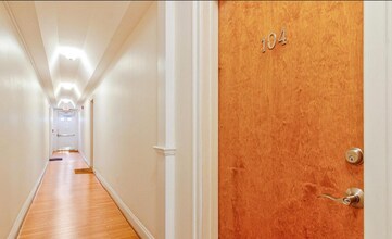 3318 Sherman Ave NW in Washington, DC - Foto de edificio - Building Photo