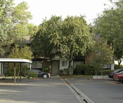 Fresno Square Apartments