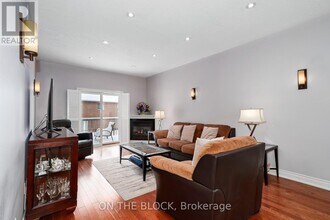 589 River Rd E in Wasaga Beach, ON - Building Photo - Building Photo