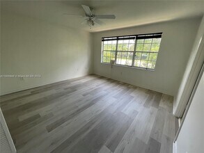 11224 SW 59th Pl in Cooper City, FL - Building Photo - Building Photo