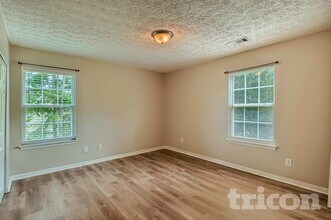 5251 Miranda Way in Powder Springs, GA - Building Photo - Building Photo