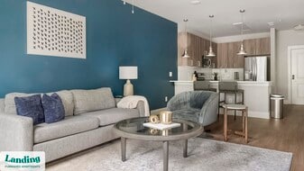 1880 Maple Dr NW in Kennesaw, GA - Building Photo