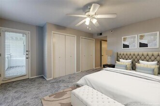 5911 E University Blvd in Dallas, TX - Building Photo - Building Photo
