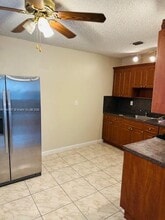 851 SW 9th St in Hallandale Beach, FL - Building Photo - Building Photo