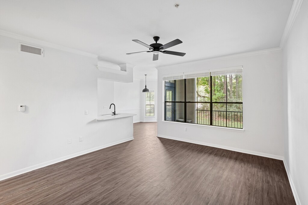 Paramount at Kingwood Kingwood, TX Apartments