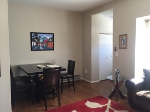 9377 Indian Camp Rd, Unit A in Columbia, MD - Foto de edificio - Building Photo