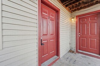 1045 S Happy Hollow Rd in Fayetteville, AR - Building Photo - Building Photo