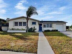 2490 Florida Mango Rd in West Palm Beach, FL - Building Photo