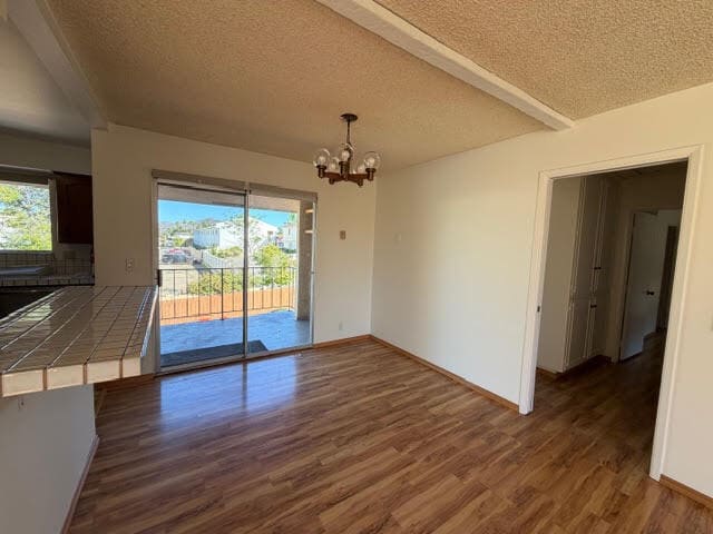 4800 Williamsburg Ln, Unit 225 in La Mesa, CA - Building Photo - Building Photo