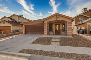 2305 Honey Dew St in El Paso, TX - Building Photo