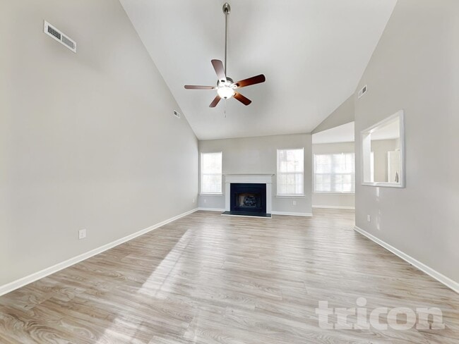 5020 Osage Cir in Charlotte, NC - Building Photo - Building Photo