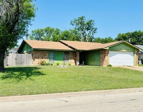 802 Yorktown Dr in Temple, TX - Building Photo - Building Photo
