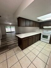 8085 Omaha Cir in Spring Hill, FL - Building Photo - Building Photo